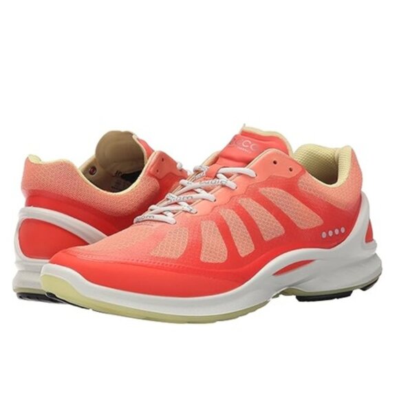 ECCO Women's Biom Fjuel Racer Sneaker - Picture 3 of 10